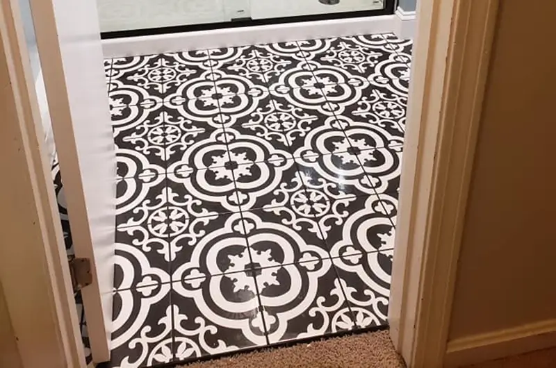 Bathroom flooring with tiling